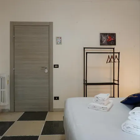 The Of Colours 招待所 3*